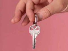 ��������ҵ�����ʸ�֤��ô��/