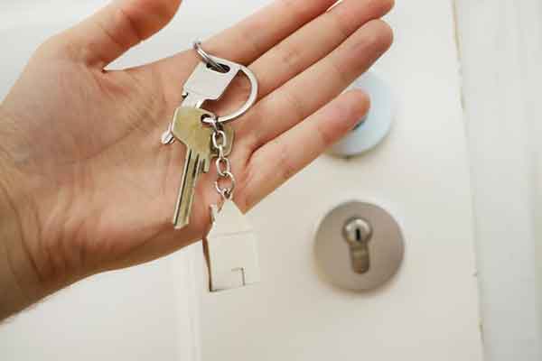 ��������ҵ�����ʸ�֤��ô��