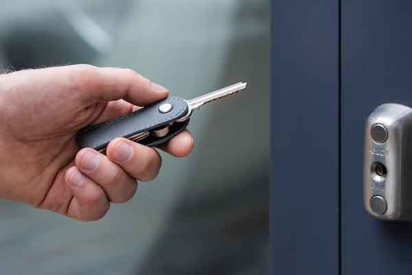 ������ҵ�����ʸ�֤��ô��