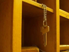 �ߺ���ҵ�����ʸ�֤��ô��/