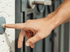 ������ҵ�����ʸ�֤��ô��/