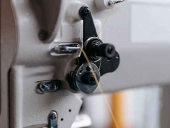 ������ҵ�����ʸ�֤��ô��/