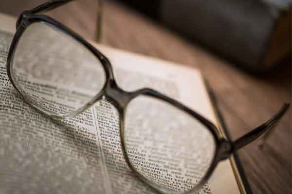 芬兰出国留学中介费用