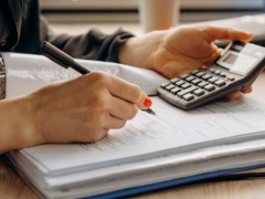 ѧ���Ҫ��ʲô֤/