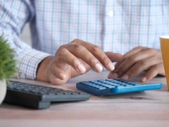 �Ƹ��ʺͻ����ѵѧУ��ô��/