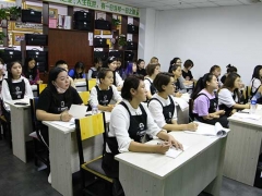 ����ͳ��ְҵ����ѧԺ�����ٷ�/