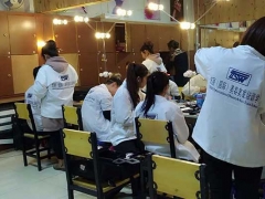 ����ͳ��ְҵ����ѧУ�����γ�ѧ��/