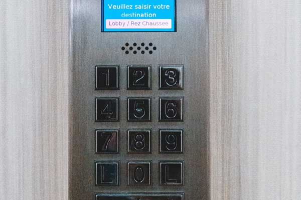 ������ҵ����ʦ֤�������ﱨ������