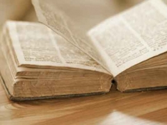 ���չ���˶ʿ����ѧУ/